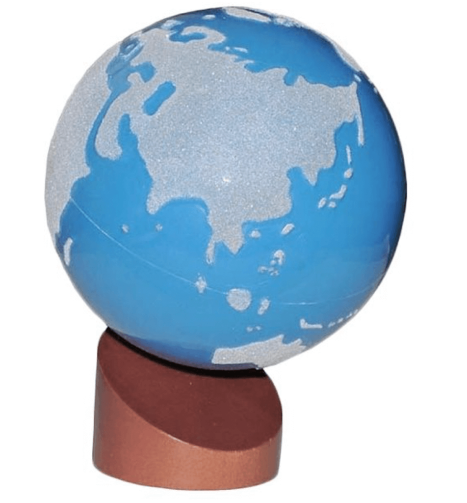 Planisferio o globo terráqueo tierra-agua de Montessori.