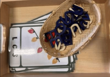 Tarjetas de tres partes y alfabeto móvil Montessori
